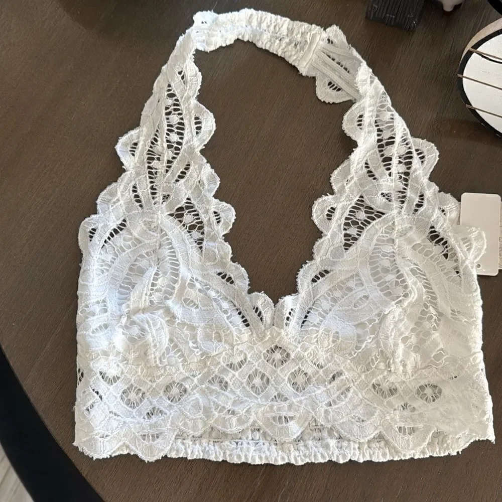 NWT Free People Adella Lace Halter Bralette Lace Scallop Pull- On Backless White